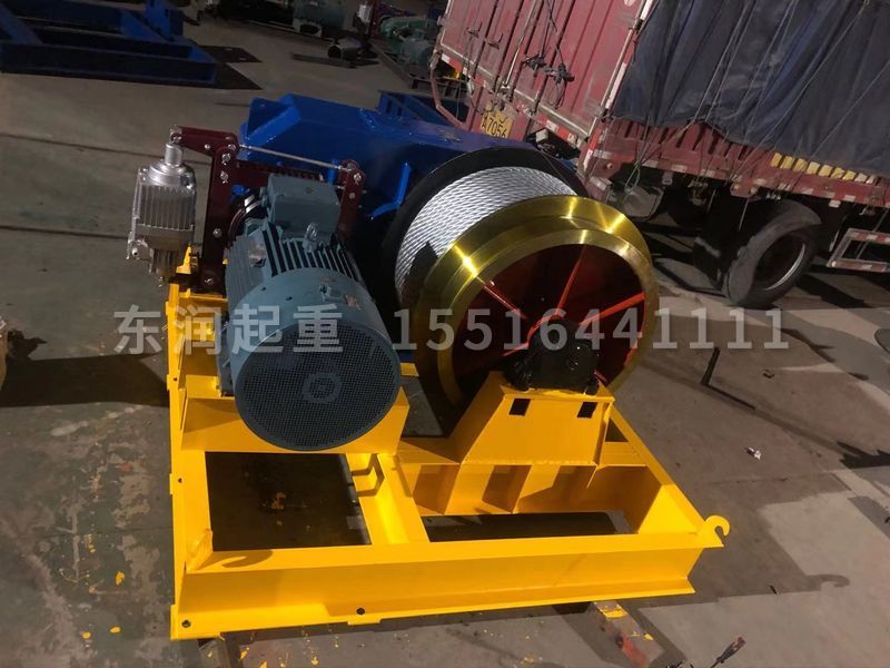 JM25噸船用卷?yè)P(yáng)機(jī)